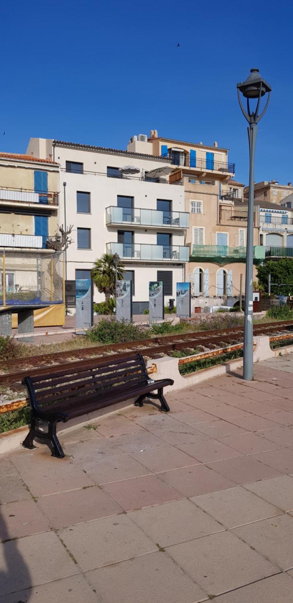 L'Ambre Apartamento LʼÎle-Rousse Exterior foto