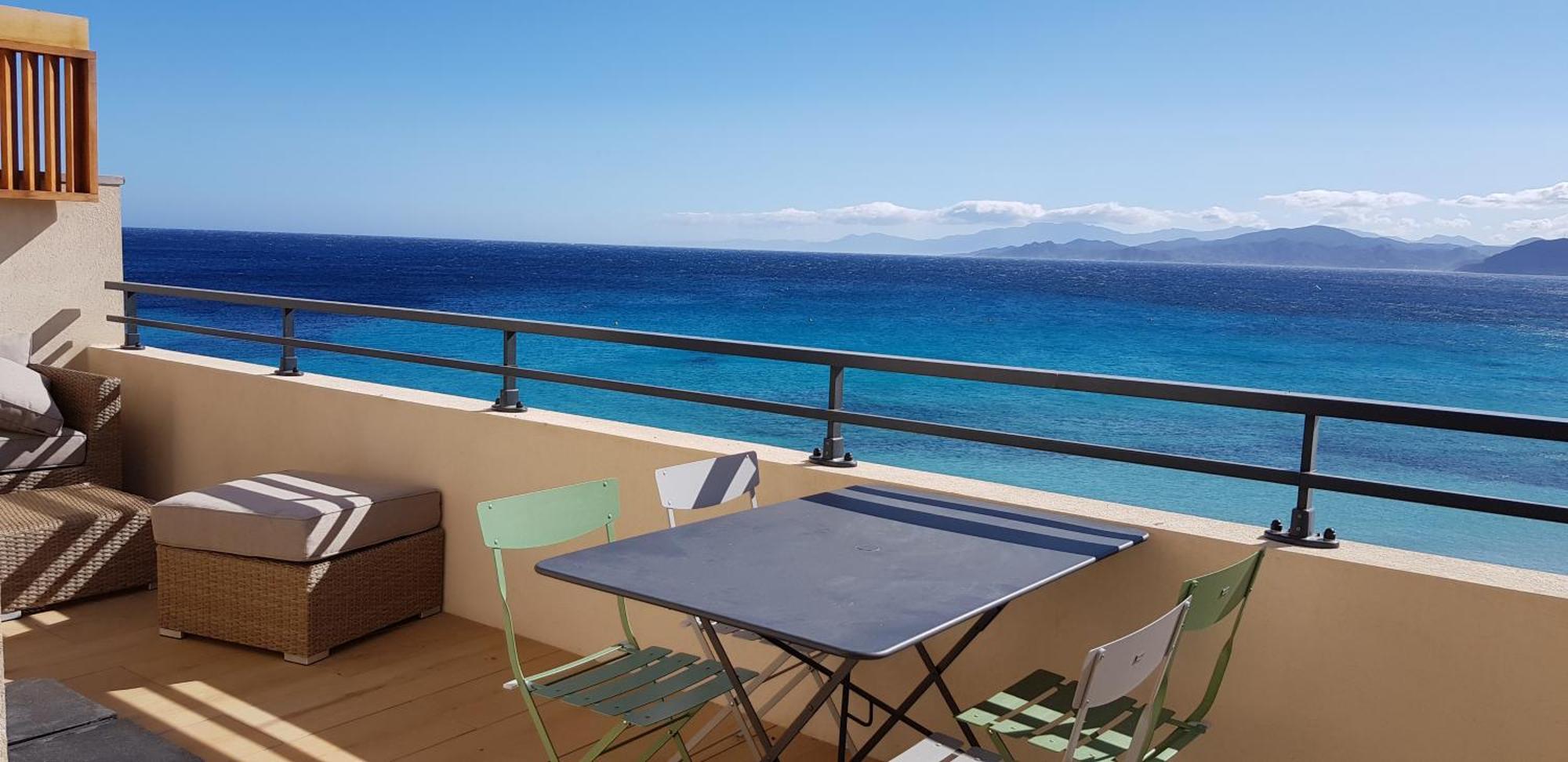 L'Ambre Apartamento LʼÎle-Rousse Exterior foto